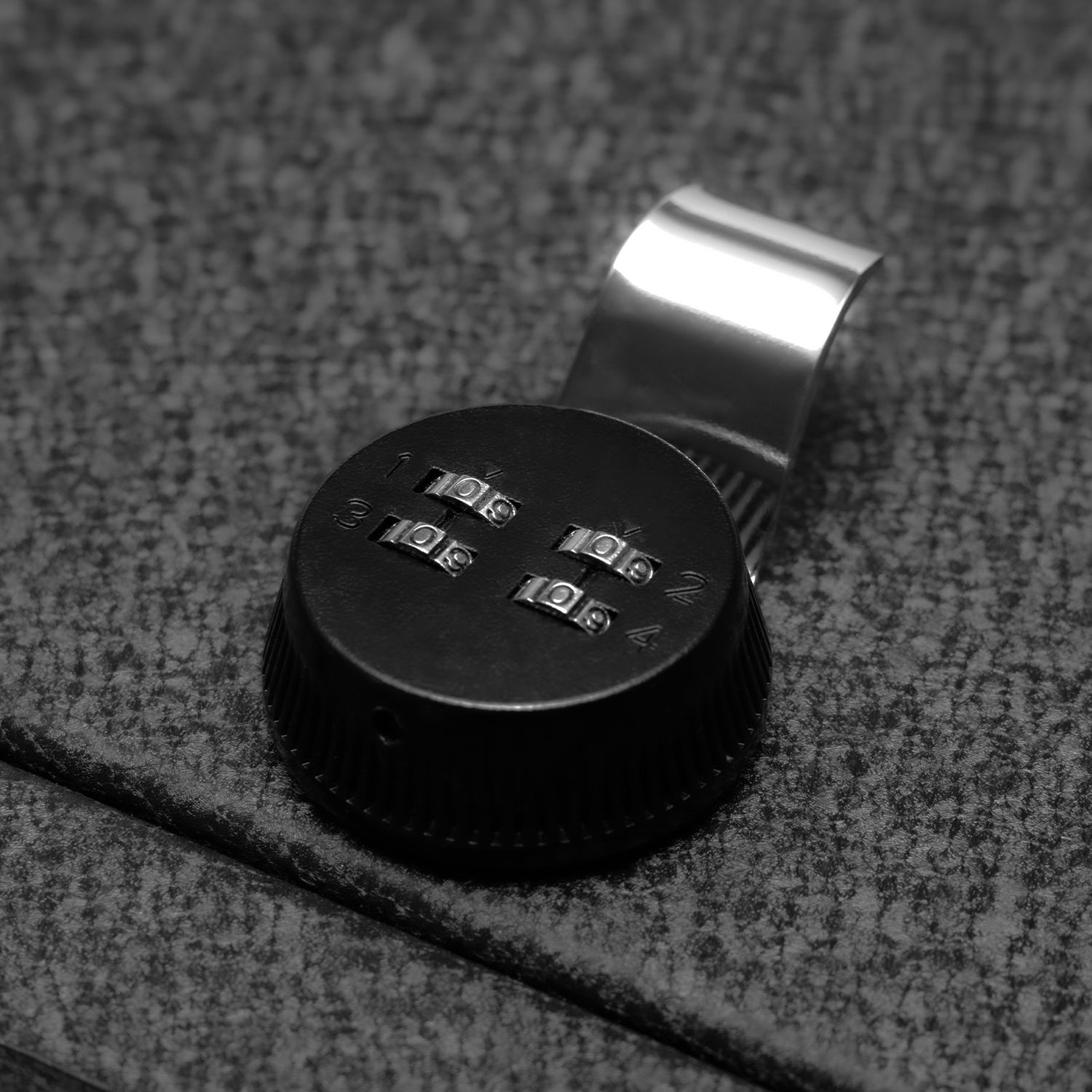 4-Digit Combo Lock