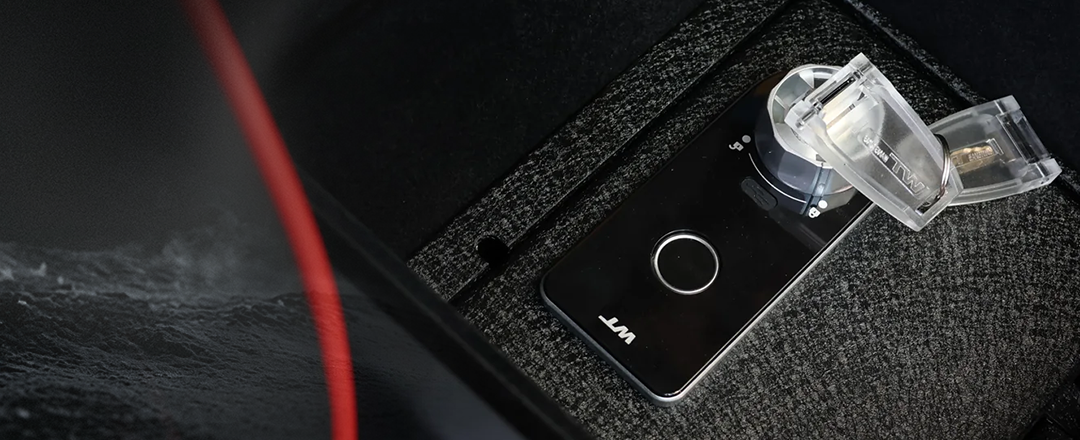 FINGERPRINT
LOCK